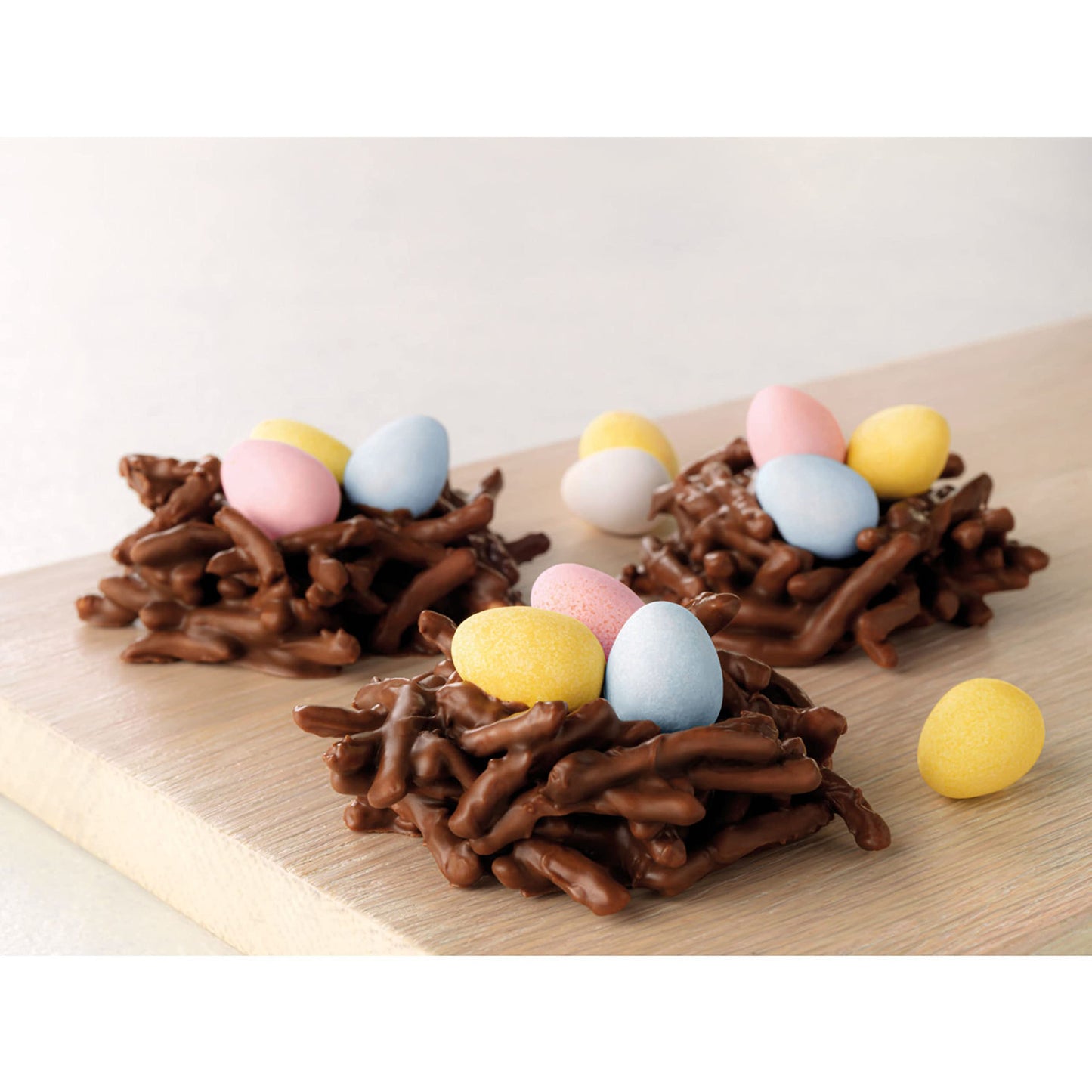 CADBURY MINI EGGS Milk Chocolate, Easter Basket Easter Candy Packs, 1.5 oz (36 Count)