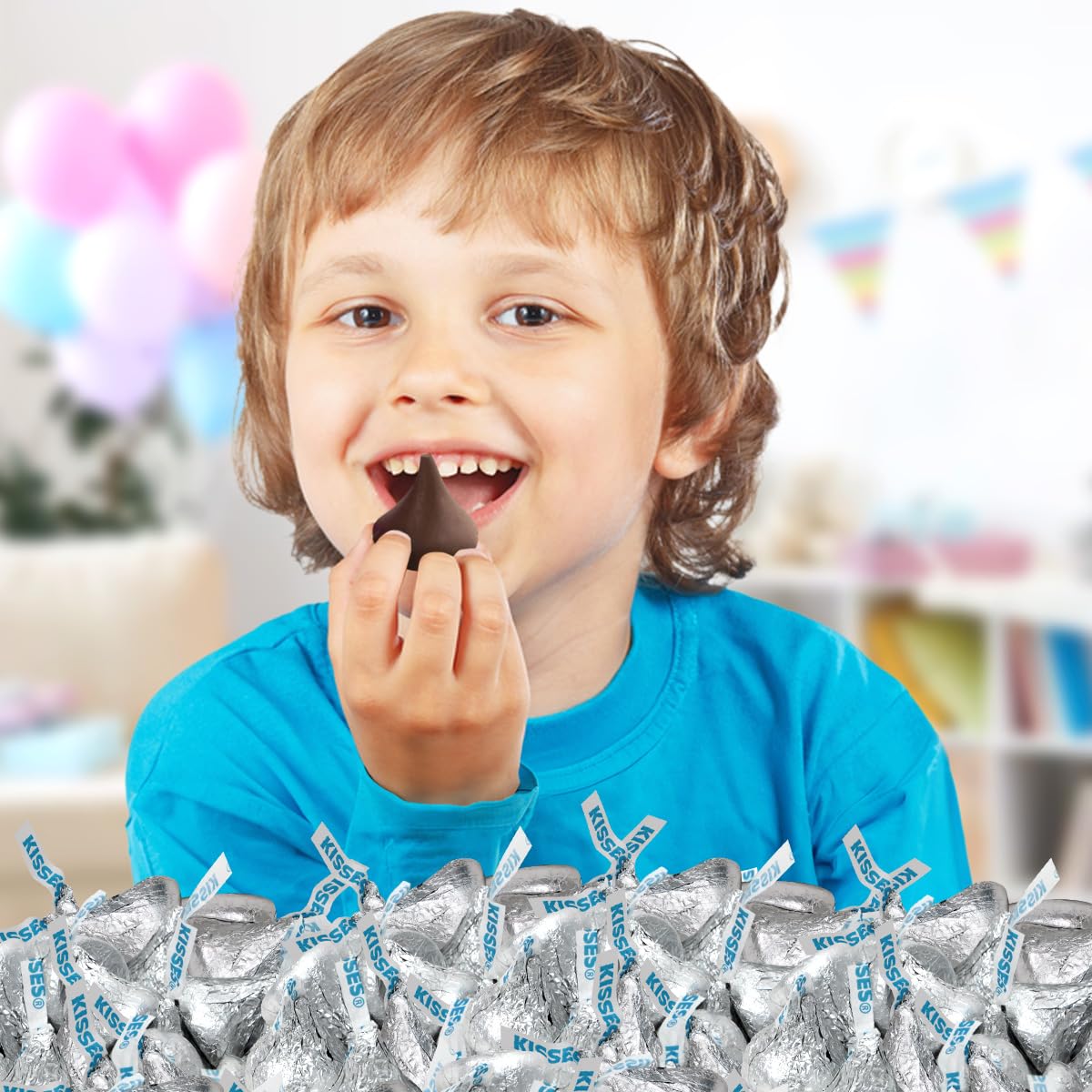 Bulk Milk Chocolate Candy 2 Pound Approx. 200 Pieces - Individually Wrapped Silver Foil Milk Chocolate Candy for Party Favors, Candy Buffets, Gifts & Treats