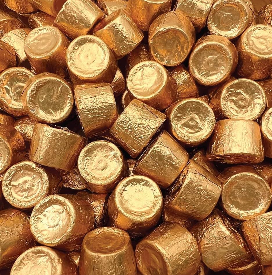 Caramel Chocolate Candy 1 Lb Bag - Bulk Individually Wrapped Creamy Caramel Milk Chocolate Candy Gold Wrapper For Parties, Candy Buffet & Treats - Approx 62 Pieces