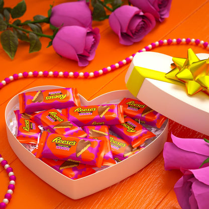 REESE'S Milk Chocolate Peanut Butter Hearts, Valentine's Day Candy Packs, 1.2 oz (36 Count)