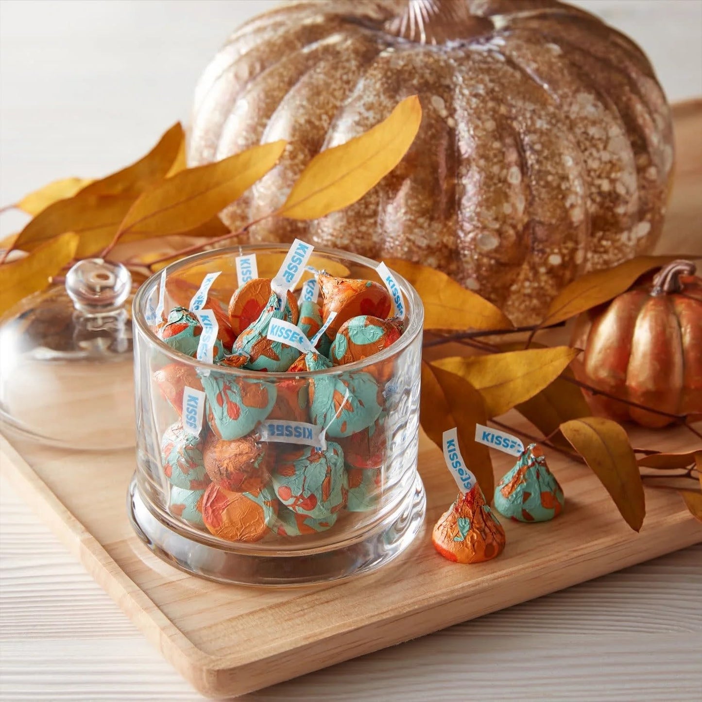 Thanksgiving Candy Foil Wrapped Milk Chocolates 1 lb - Fall Themed Milk Chocolate Candy - Perfect for Thanksgiving Candy Bowls, Party Favors & Harvest Seasonal Gifts - Approx 100 Pieces