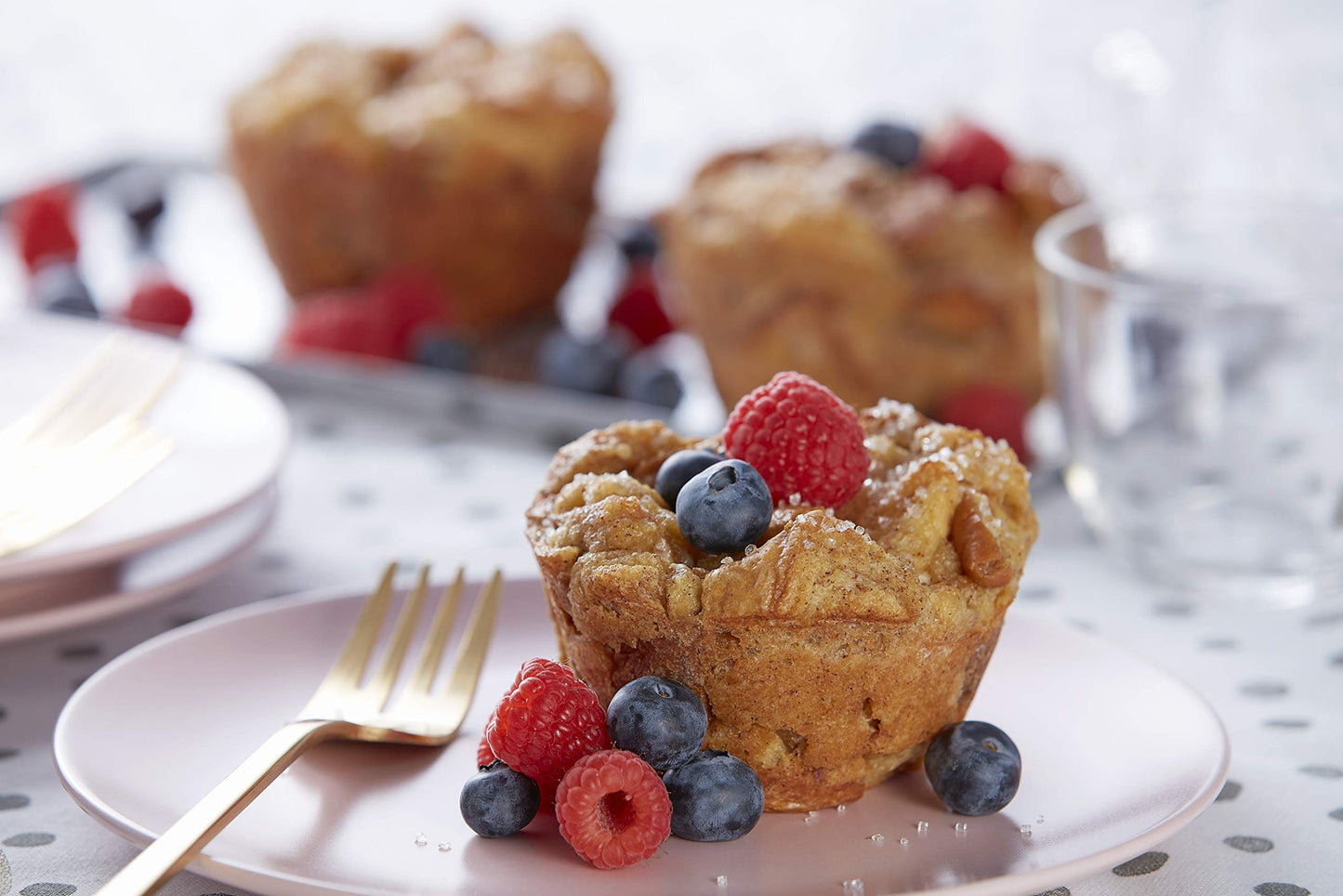 Wilton Jumbo Muffin Tin, Recipe Right, Non Stick, 6 Hole, 7cm x 24.8cm x 36.2cm (3in x 10in x 14in), Steel