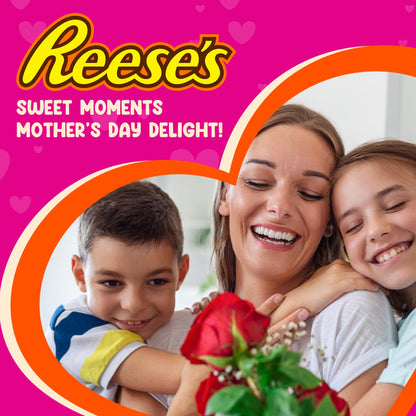 Reeces Peanut Butter Hearts Chocolate bulk - 5 Pounds Approx 200 Hearts Gold & Red Foil - Individually Wrapped Candy Snacks - Milk Chocolate Reeces Peanut Butter Hearts - Perfect Chocolate Gift - Snacks For Adults and Kids, Ideal For Chocolate Gift Basket