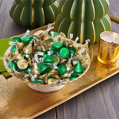 Green & Gold Foil Wrapped Milk Chocolate Candy - 1 Pound St. Patrick’s Day Bulk Chocolate Mix, Gold Almond Chocolates & Green Milk Chocolate For Party Favors, Decprations & Treats - Approx 100 Pieces
