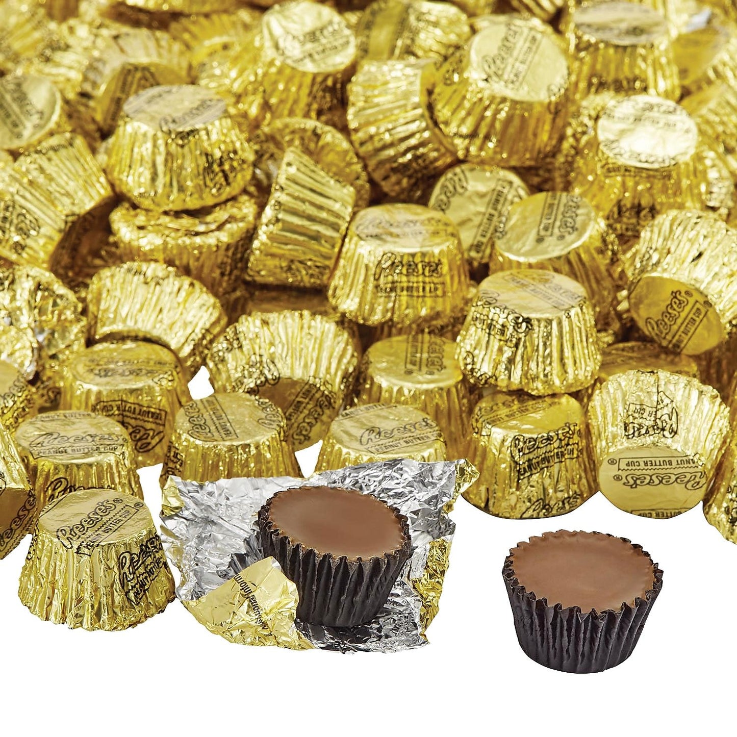 REESE'S Miniatures Gold Foils Milk Chocolate Peanut Butter Cups Candy, Bulk, 66.7 oz Bulk Bag