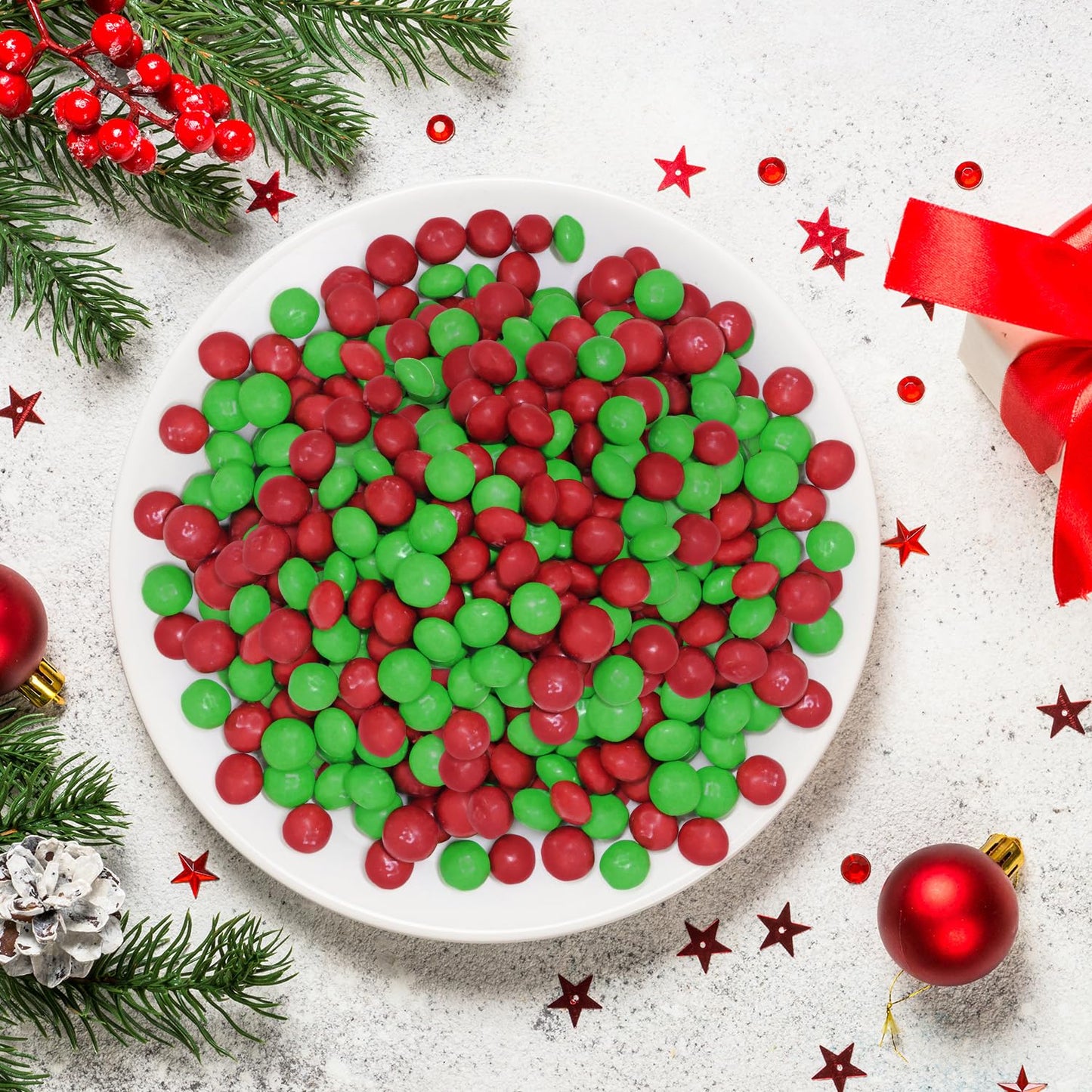 Bulk Christmas Peanut Butter Chocolate Candy 2 Pound - Red & Green Candy Coated Peanut Butter Filled Milk Chocolates - Festive Holiday Candy Mix for Baking, Decorating, Party Bowls, Gift Bags & Stocking Stuffers