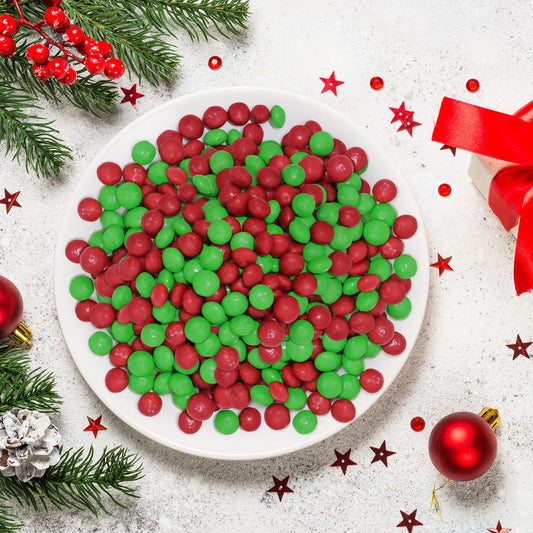 Bulk Christmas Peanut Butter Chocolate Candy 2 Pound - Red & Green Candy Coated Peanut Butter Filled Milk Chocolates - Festive Holiday Candy Mix for Baking, Decorating, Party Bowls, Gift Bags & Stocking Stuffers